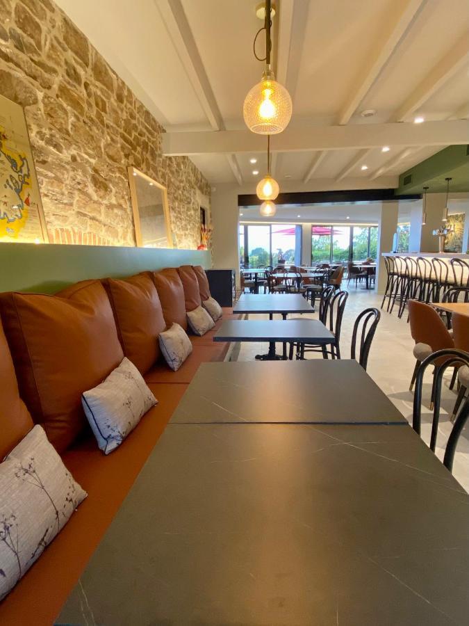 La Bellevue Bistrot Et Chambres D'Hotes Séné エクステリア 写真